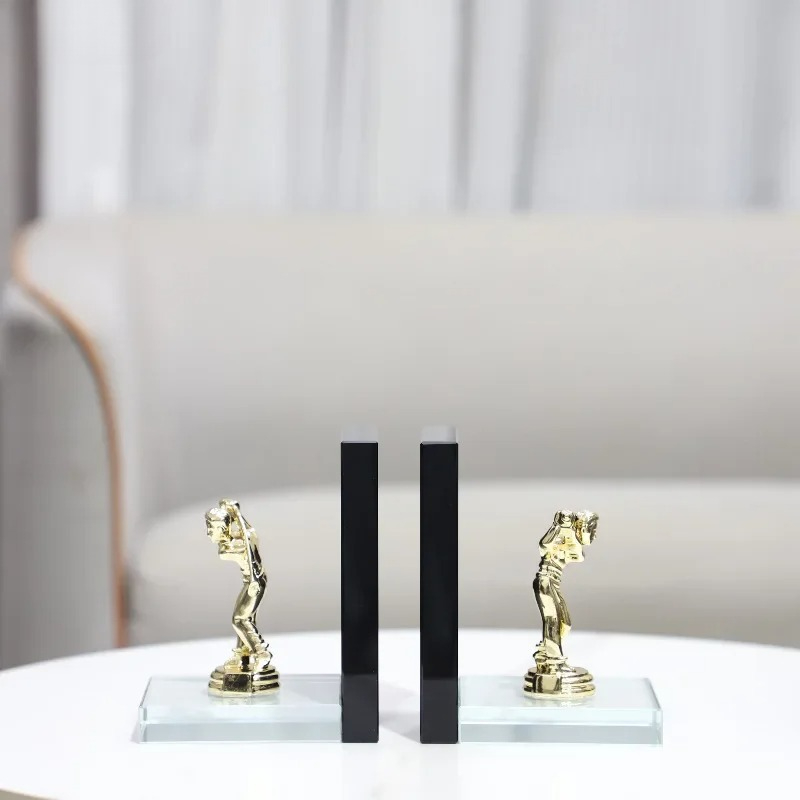 Golden Golf Player Sculpture A - Aesthetic Bookend 评论和价格