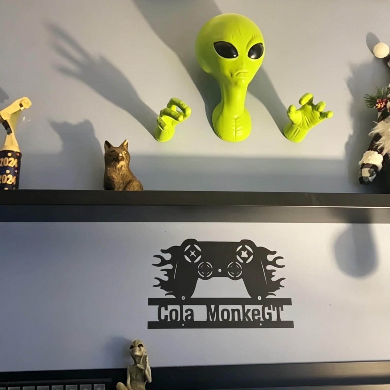 1 Green Alien Pendant, 3D Alie - Home Decor Etsy 评论和价格